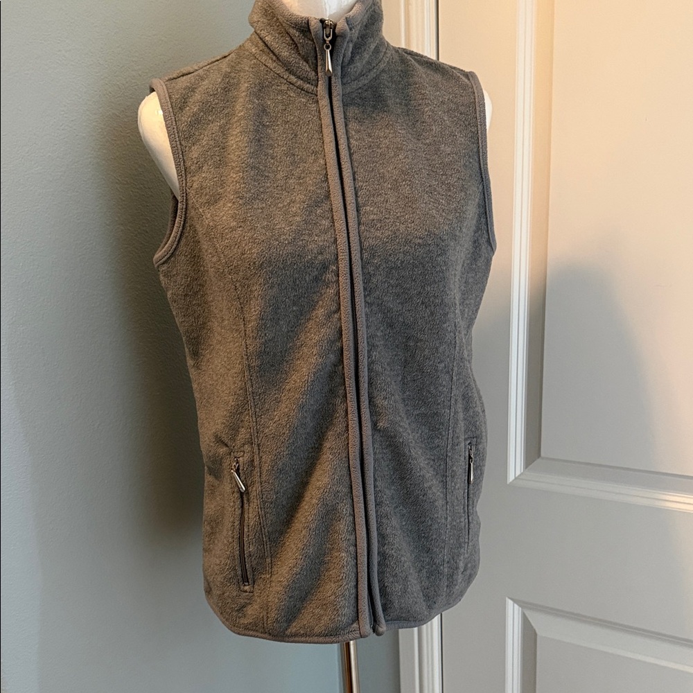 Karen Scott Gray Fleece Vest